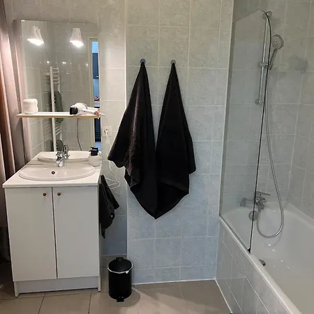 Le Lorain Cozy Avec Terrasse Appartement