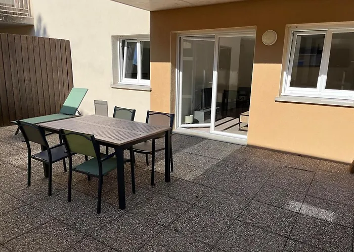 Le Lorain Cozy Avec Terrasse Apartamento *